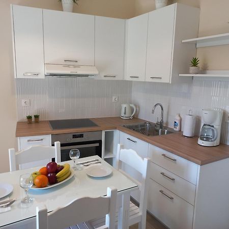 Villa Tina Country Beach Apartments 阿查拉维 外观 照片