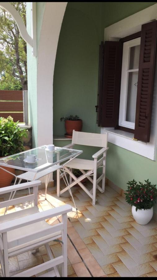Villa Tina Country Beach Apartments 阿查拉维 外观 照片
