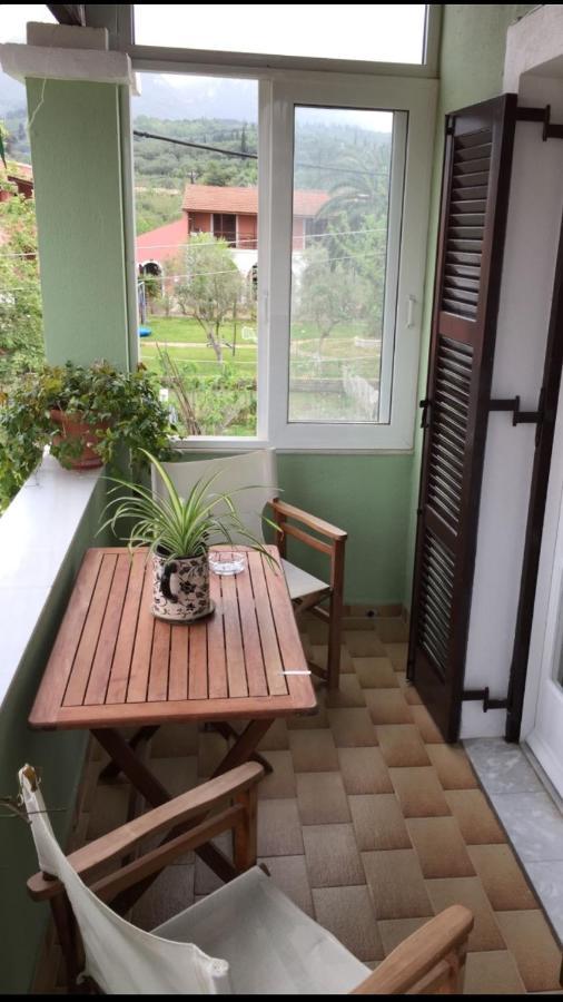 Villa Tina Country Beach Apartments 阿查拉维 外观 照片