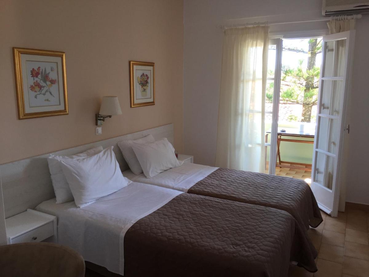 Villa Tina Country Beach Apartments 阿查拉维 外观 照片