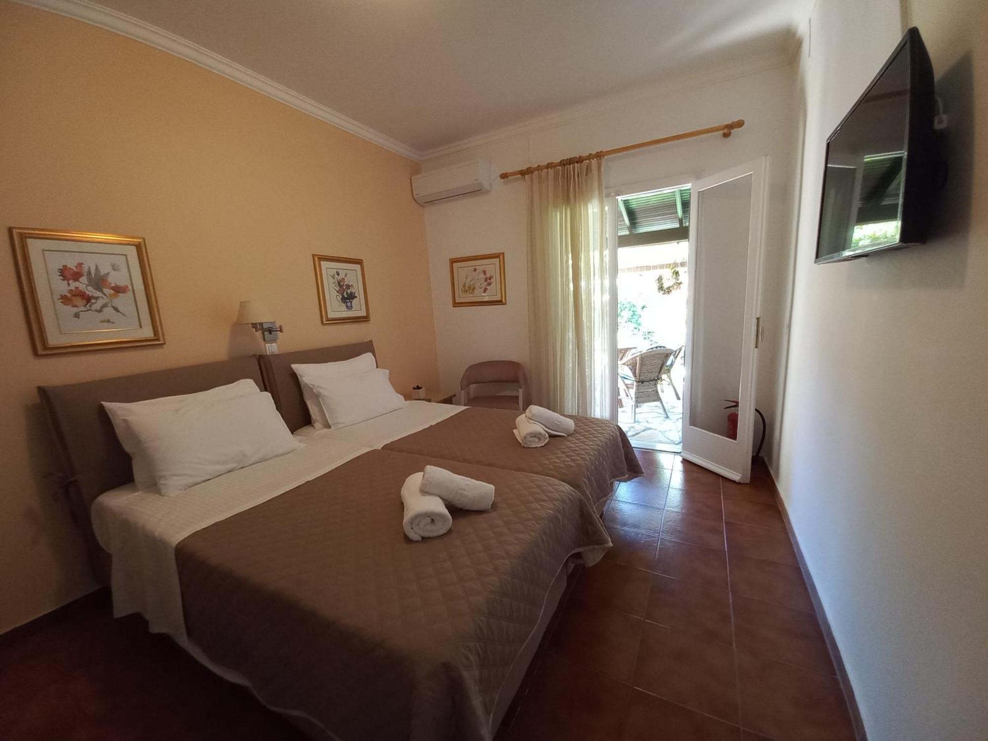 Villa Tina Country Beach Apartments 阿查拉维 客房 照片