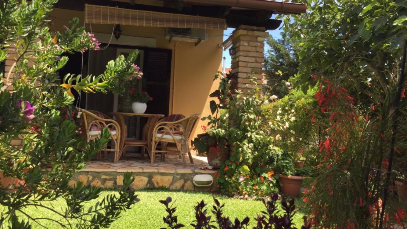 Villa Tina Country Beach Apartments 阿查拉维 客房 照片