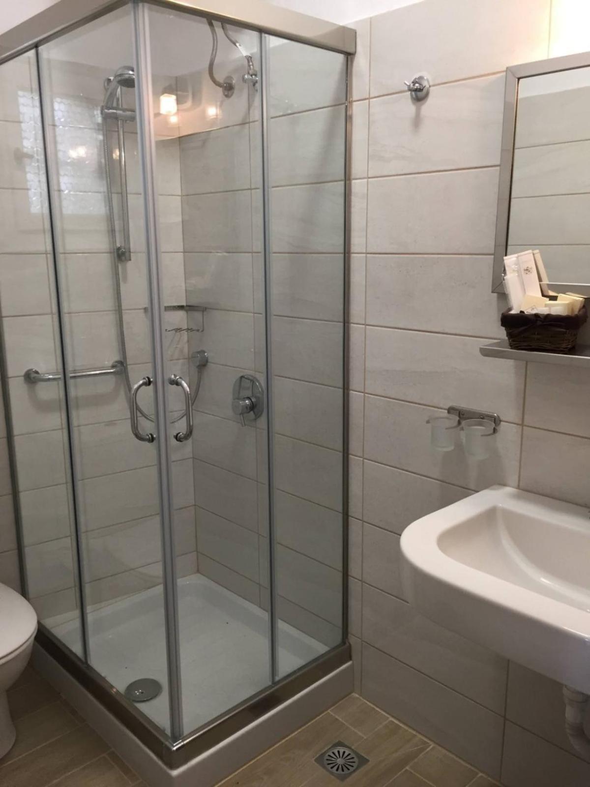 Villa Tina Country Beach Apartments 阿查拉维 客房 照片